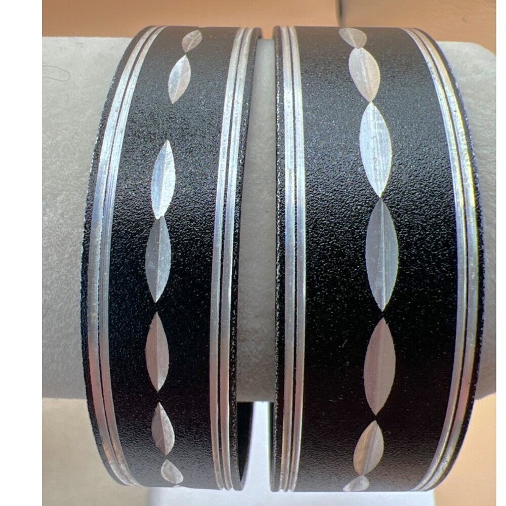 Black Butterfly Pendant Necklace & Two Black Bangle Bracelets. B100 - Picture 8 of 11